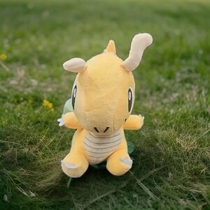 Dragonite Pokémon 8" Plush 2010 Stuffed Japan Banpresto Black White Best Wishes